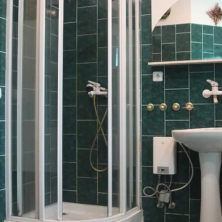 V Raji Guest house Strakonice